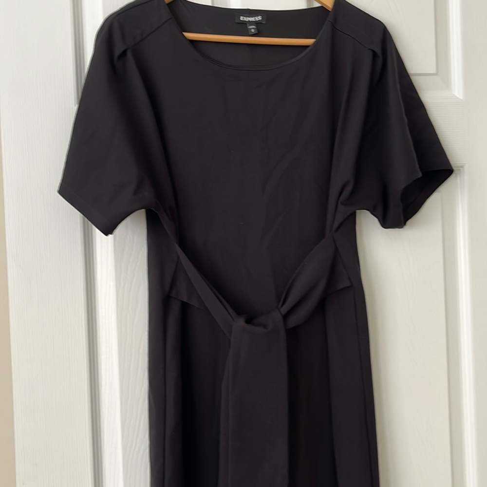 EXPRESS DRESS!